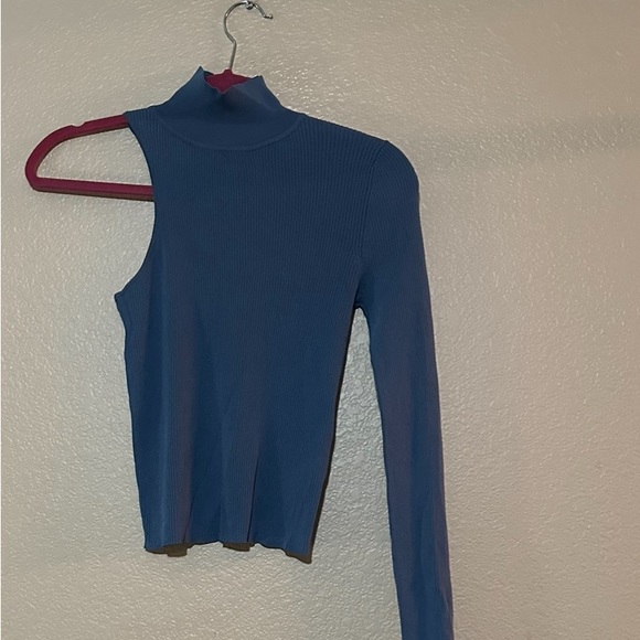 ZARA ONE SHOULDER RIBBED TOP - Picture 2 of 3